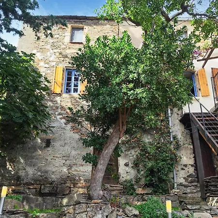 Nyaraló Grande Maison De Village