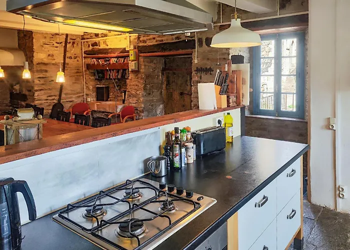 Grande Maison De Village Casa de Férias Saint-Vincent (Herault)